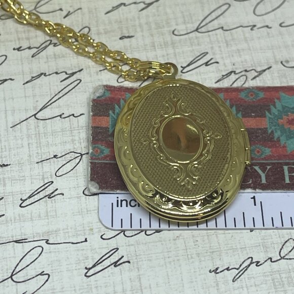 Gold Memorial Jewelry Pink Hummingbird Cameo Locket Necklace Pendant Wedding - Picture 7 of 8